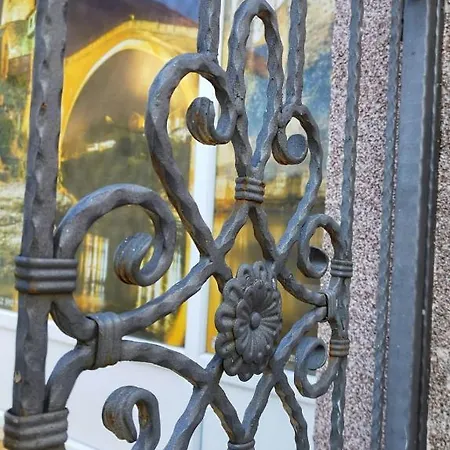 Central Riverside Villa Mostar